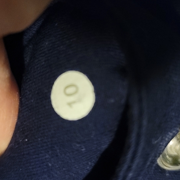 Lululemon women capri pants - Picture 5 of 5